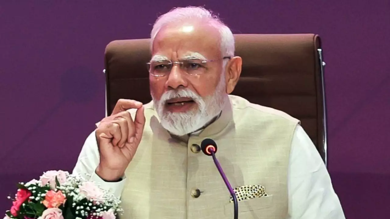UNGA की बैठक में शामिल क्यों नहीं होंगे पीएम मोदी, वजह India-US तनाव और टैरिफ तो नहीं! जानें किसे मिली जिम्मेदारी UNGA की बैठक में शामिल क्यों नहीं होंगे पीएम मोदी, वजह India-US तनाव और टैरिफ तो नहीं! जानें किसे मिली जिम्मेदारी