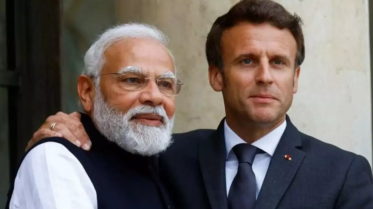 Aaj ki Taaza Khabar; पीएम मोदी और फ्रांस के राष्ट्रपति मैक्रों की बातचीत, यूक्रेन युद्ध खत्म करने पर हुई बातचीत- पढ़ें 6 अगस्त की बड़ी खबरें