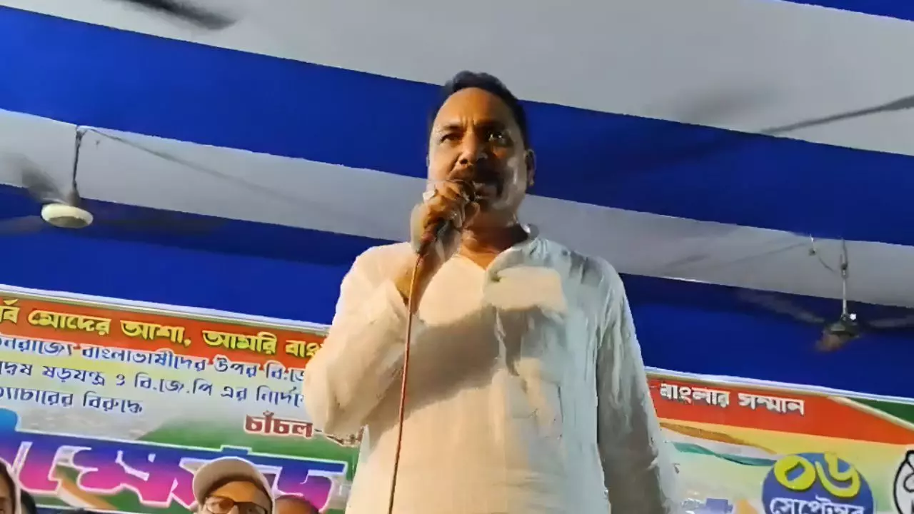 मुंह में तेजाब डालकर आवाज... टीएमसी नेता ने बीजेपी विधायक को दी धमकी, सीएम की चेतावनी के बावजूद क्यों दे रहे ऐसे बयान? मुंह में तेजाब डालकर आवाज... टीएमसी नेता ने बीजेपी विधायक को दी धमकी, सीएम की चेतावनी के बावजूद क्यों दे रहे ऐसे बयान?