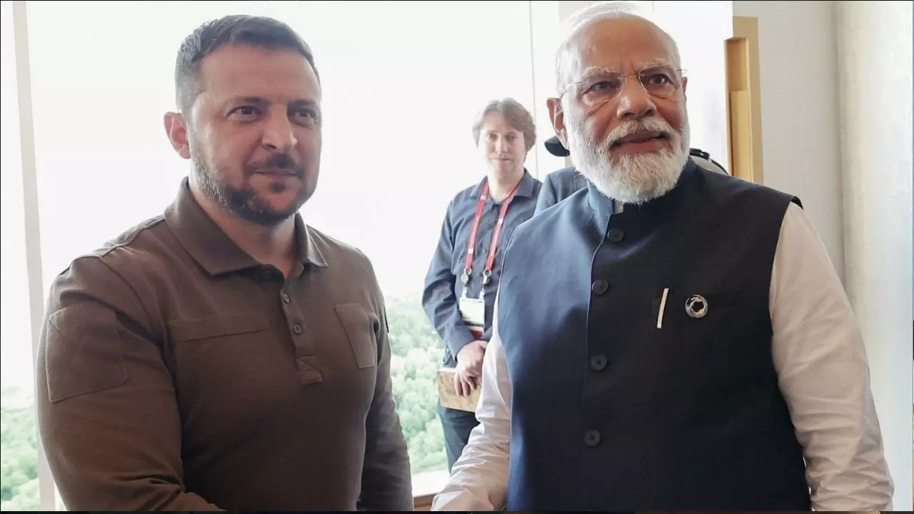 Russia Ukraine War रोकने के लिए भारत से मदद मांगने वाले ज़ेलेंस्की, अब ट्रंप के टैरिफ को बता रहे सही; पुतिन को लेकर क्या बोले? Russia Ukraine War रोकने के लिए भारत से मदद मांगने वाले ज़ेलेंस्की, अब ट्रंप के टैरिफ को बता रहे सही; पुतिन को लेकर क्या बोले?