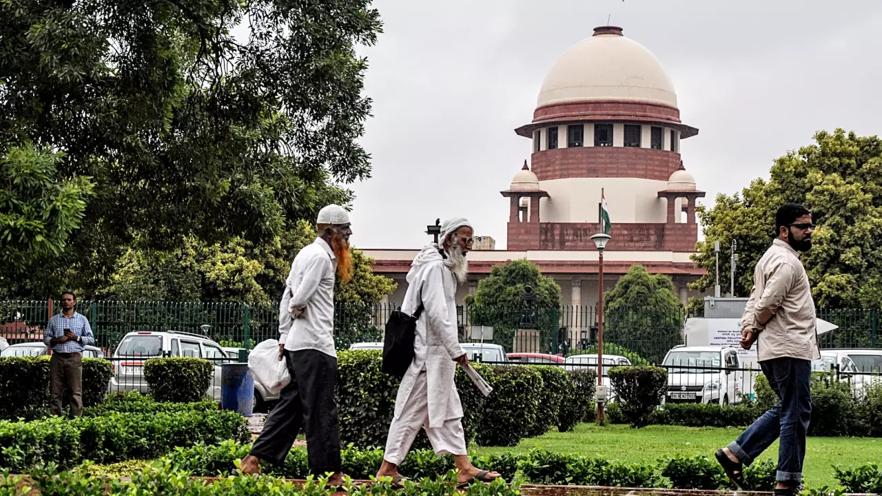 दोषी से हो न्याय, यह..., लापरवाही पर सुप्रीम कोर्ट नाराज, जानें रेप के दोषी को क्यों दी बड़ी राहत दोषी से हो न्याय, यह..., लापरवाही पर सुप्रीम कोर्ट नाराज, जानें रेप के दोषी को क्यों दी बड़ी राहत