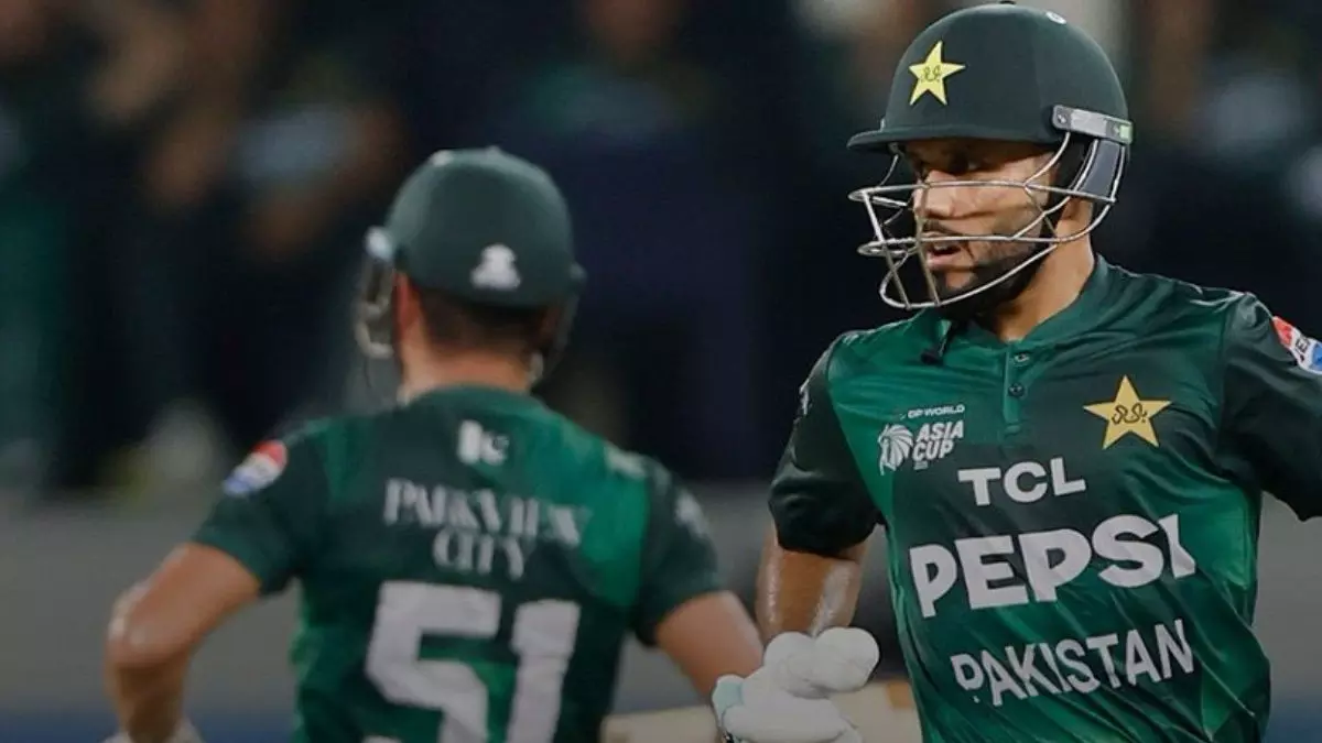 Aaj ki Taaza Khabar: पाकिस्तान ने ओमान को 93 रनों से हराया, अब 14 तारीख को भारत से होगी टक्कर; 12 सितंबर की बड़ी खबरें