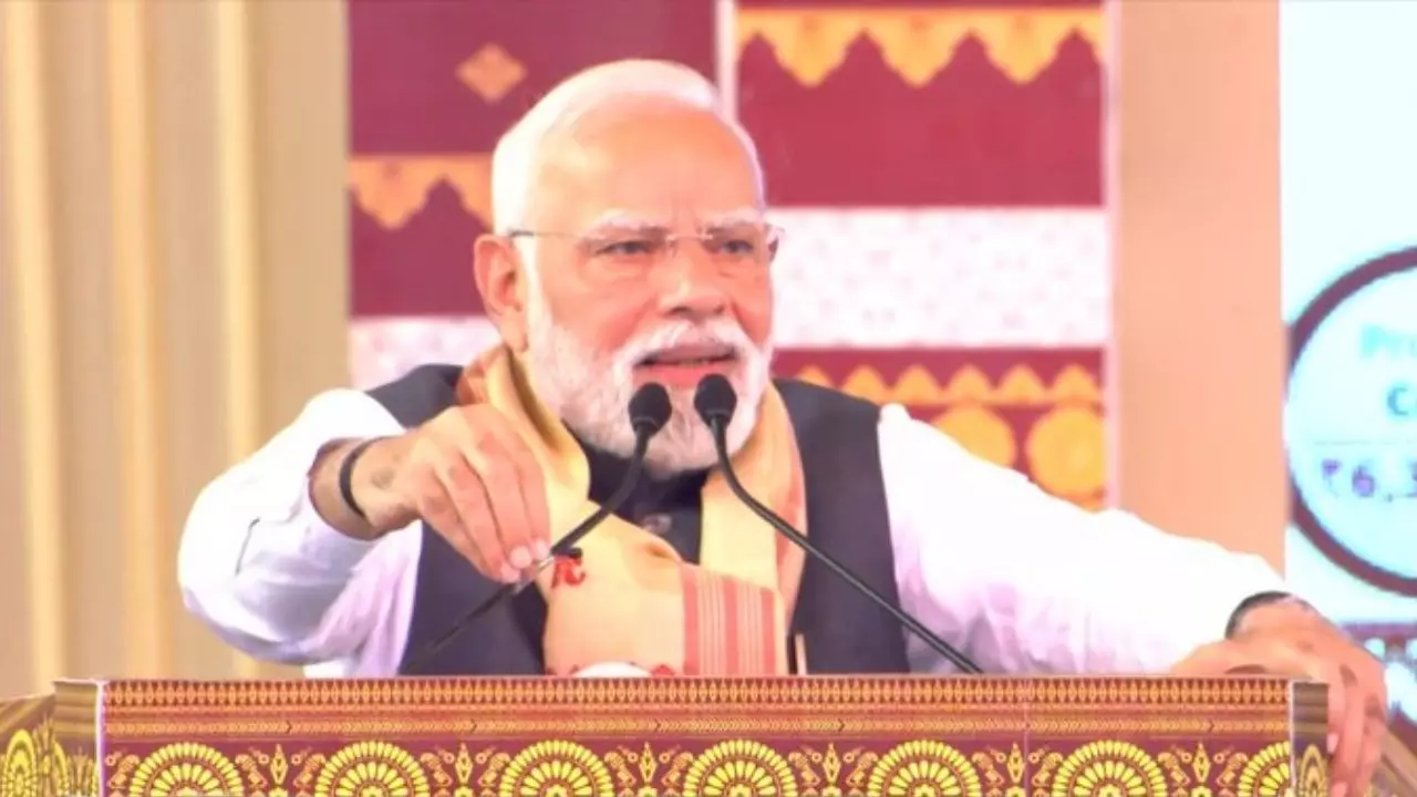 शिव की तरह जहर पीकर काम करते रहेंगे... असम दौरे में पीएम मोदी ने दी 19,000 करोड़ की सौगात; पढ़ें भाषण की 10 बड़ी बातें