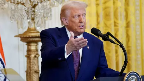 भारतीय की मौत से अमेरिका सन्न, अवैध प्रवासियों को लेकर ट्रंप का रुख सख्त, खोला हत्या के लिए जिम्मेदार शख्स का राज भारतीय की मौत से अमेरिका सन्न, अवैध प्रवासियों को लेकर ट्रंप का रुख सख्त, खोला हत्या के लिए जिम्मेदार शख्स का राज