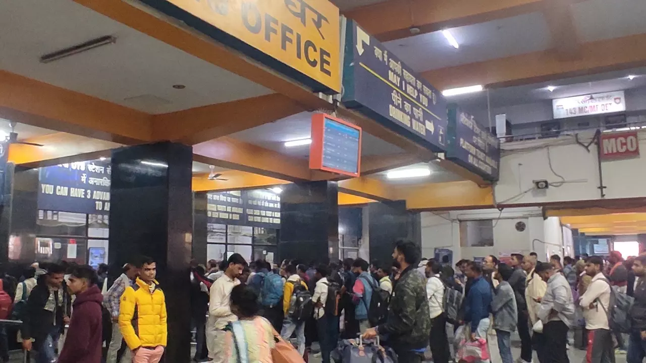 ट्रेन टिकट बुकिंग में बदलाव, 1 अक्टूबर से लागू होगी नई व्यवस्था, किसे होगा लाभ? ट्रेन टिकट बुकिंग में बदलाव, 1 अक्टूबर से लागू होगी नई व्यवस्था, किसे होगा लाभ?