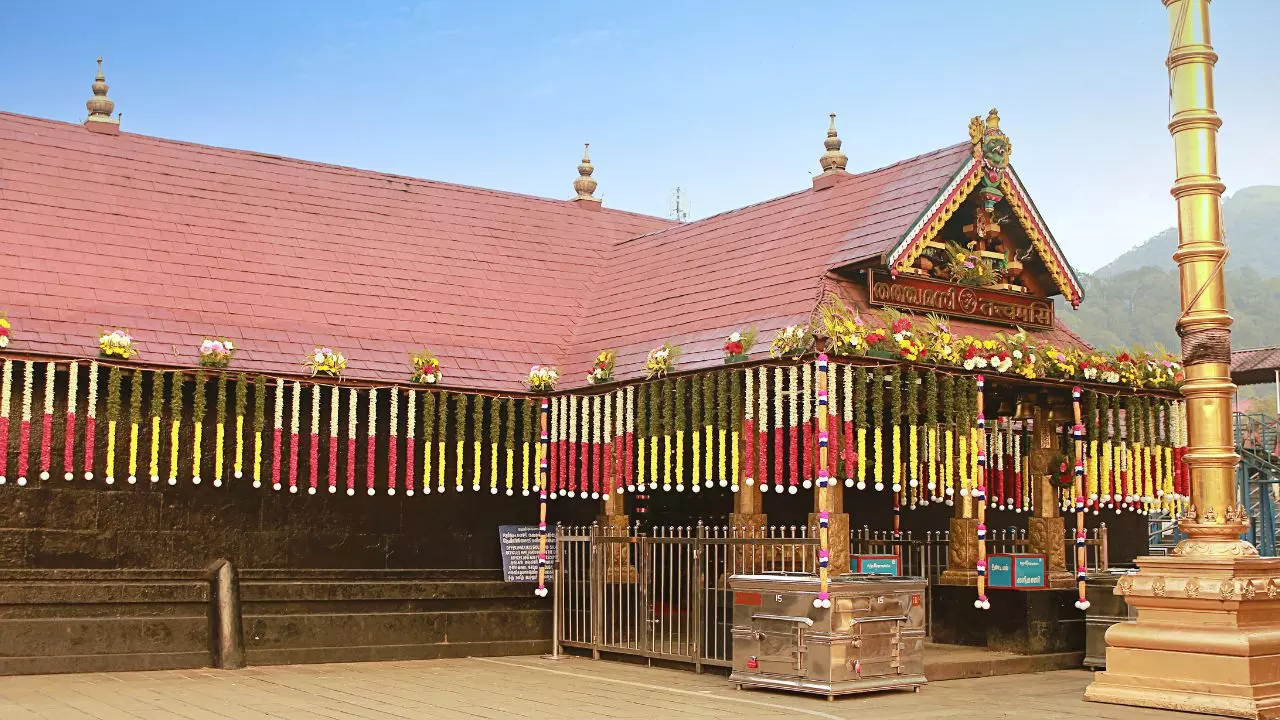 सबरीमाला मंदिर से कहां गया 4.54 किलो सोना? केरल हाई कोर्ट को देना पड़ा जांच का आदेश
