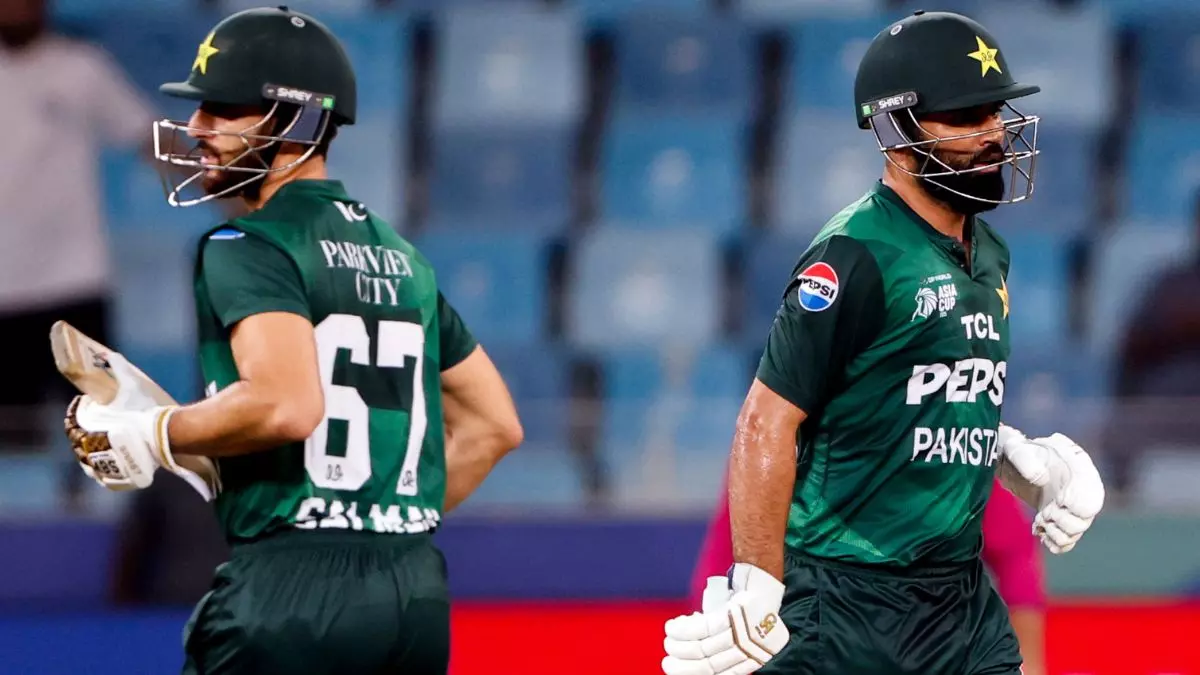 खिलाड़ियों से ज्यादा भ्रष्टाचार पसीना बहा रहा है… पूर्व क्रिकेटर ने PCB की खोली पोल, कहा-टीम को दी गई घटिया क्वालिटी की जर्सी खिलाड़ियों से ज्यादा भ्रष्टाचार पसीना बहा रहा है… पूर्व क्रिकेटर ने PCB की खोली पोल, कहा-टीम को दी गई घटिया क्वालिटी की जर्सी