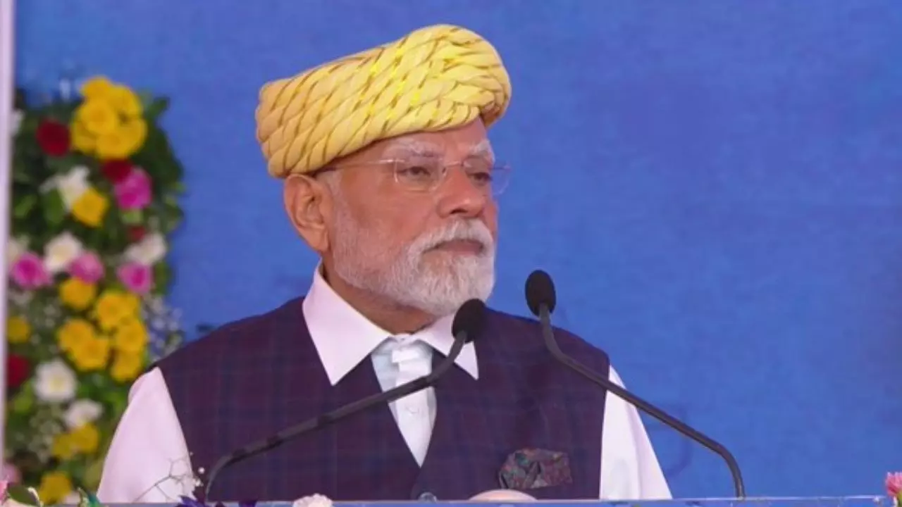 Chip हो या Ship सब देश में ही बनने चाहिए, सौ दुखों की एक दवा... आत्मनिर्भर भारत ही भविष्य, पीएम मोदी की 10 बड़ी बातें