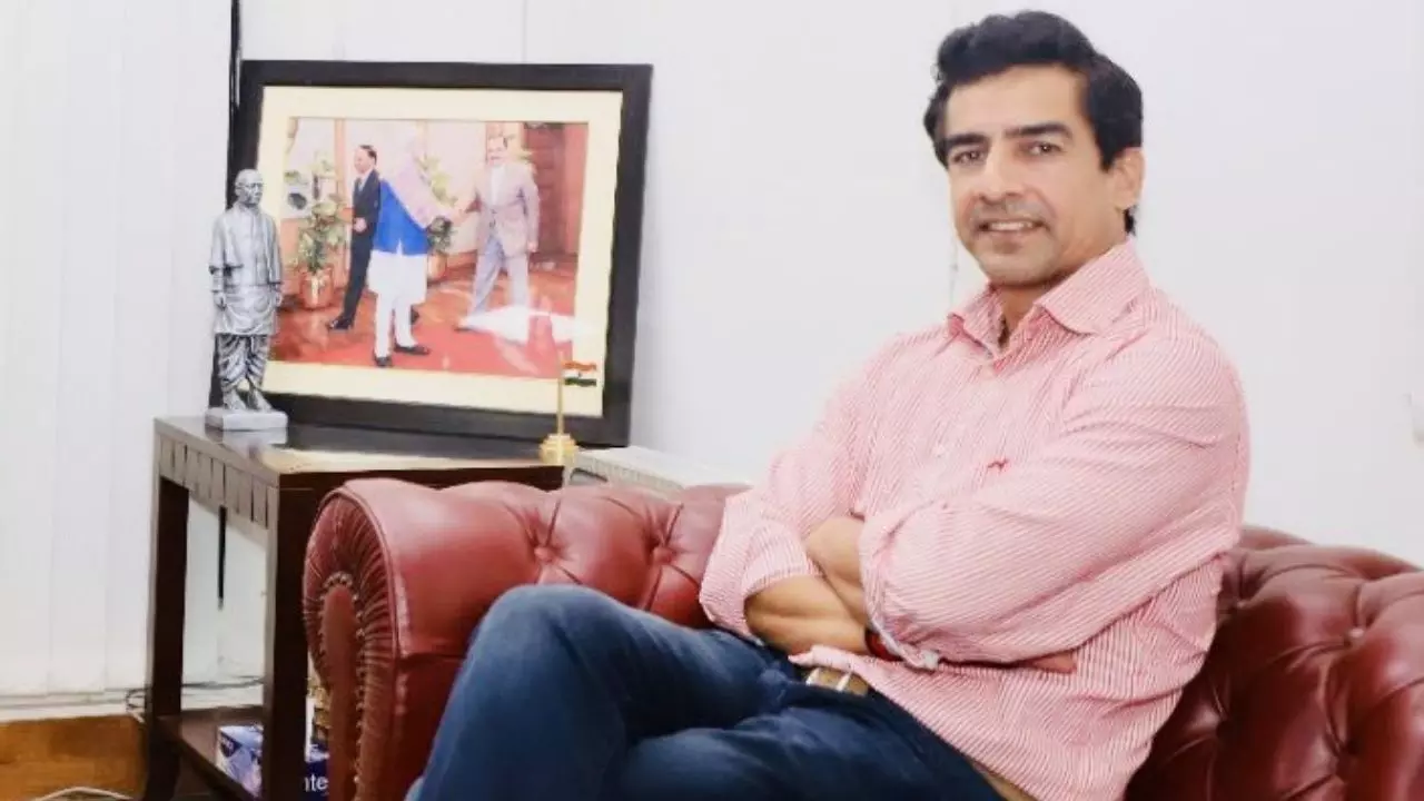 कौन हैं मिथुन मन्हास? बिना इंटरनेशनल मैच खेले भी बन सकते हैं BCCI अध्यक्ष!