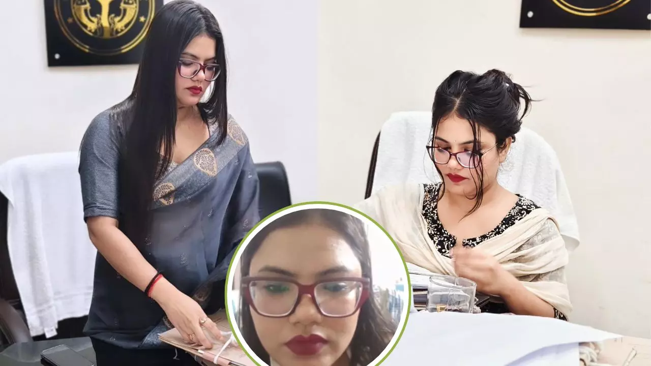 Top फैन बनो, तभी मिलूंगी; FB Live में अनोखी शर्त रखने वाली PCS अफसर स्वाति गुप्ता कौन? बोलीं- जवानी में मेरे पापा... Video Viral Top फैन बनो, तभी मिलूंगी; FB Live में अनोखी शर्त रखने वाली PCS अफसर स्वाति गुप्ता कौन? बोलीं- जवानी में मेरे पापा... Video Viral