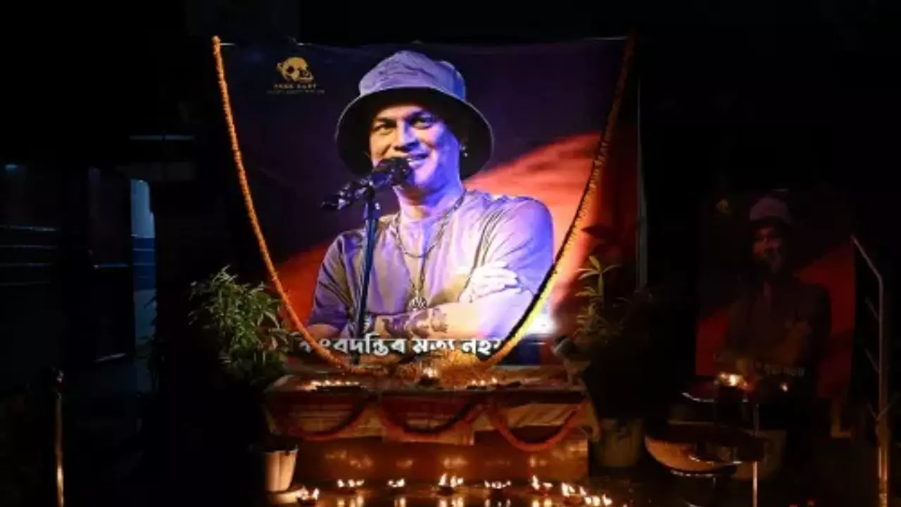 स्कूबा डाइविंग नहीं, तैरने के समय हुई थी जुबिन गर्ग की मौत, सिंगापुर पुलिस ने हाईकोर्ट को सौंपी पोस्टमार्टम रिपोर्ट