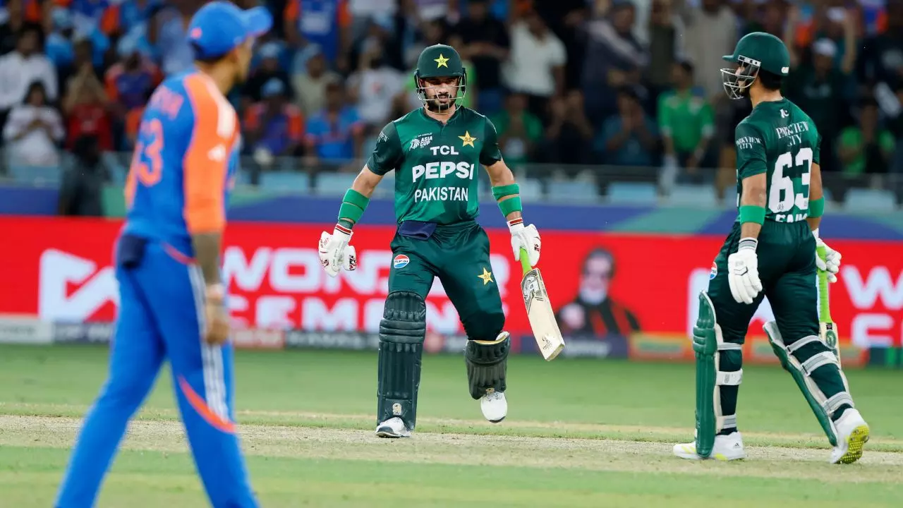 Asia Cup 2025 Final: इंडिया-पाक का ‘वार’ ICC में भी! SKY को वार्निंग, Rauf-Farhan पर गाज? फाइनल से पहले बढ़ा सस्पेंस