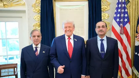 पाकिस्तान गुपचुप कर रहा न्यूक्लियर टेस्ट... डोनाल्ड ट्रंप बोले- दुनिया न्यूक्लियर रेस में है… और हम चुप हैं