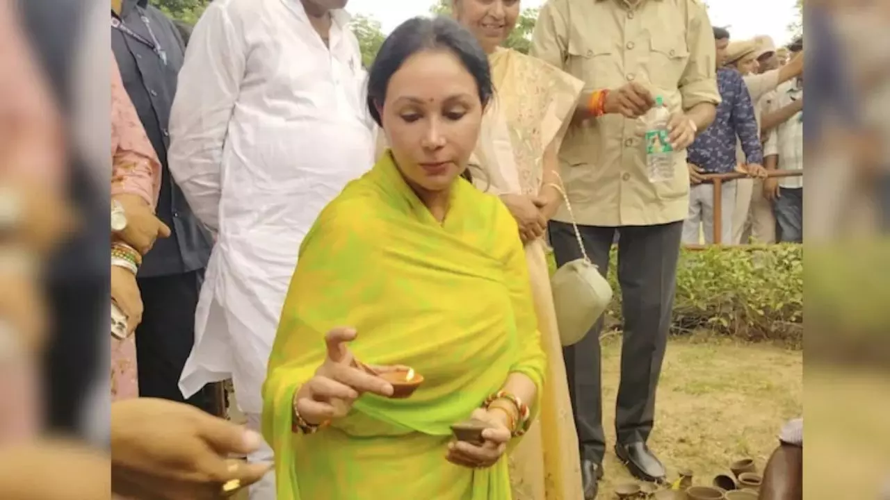 आभानेरी फेस्टिवल का भव्य समापन: डिप्टी सीएम दीया कुमारी ने मिट्टी के दीपक से दिया स्वदेशी संदेश