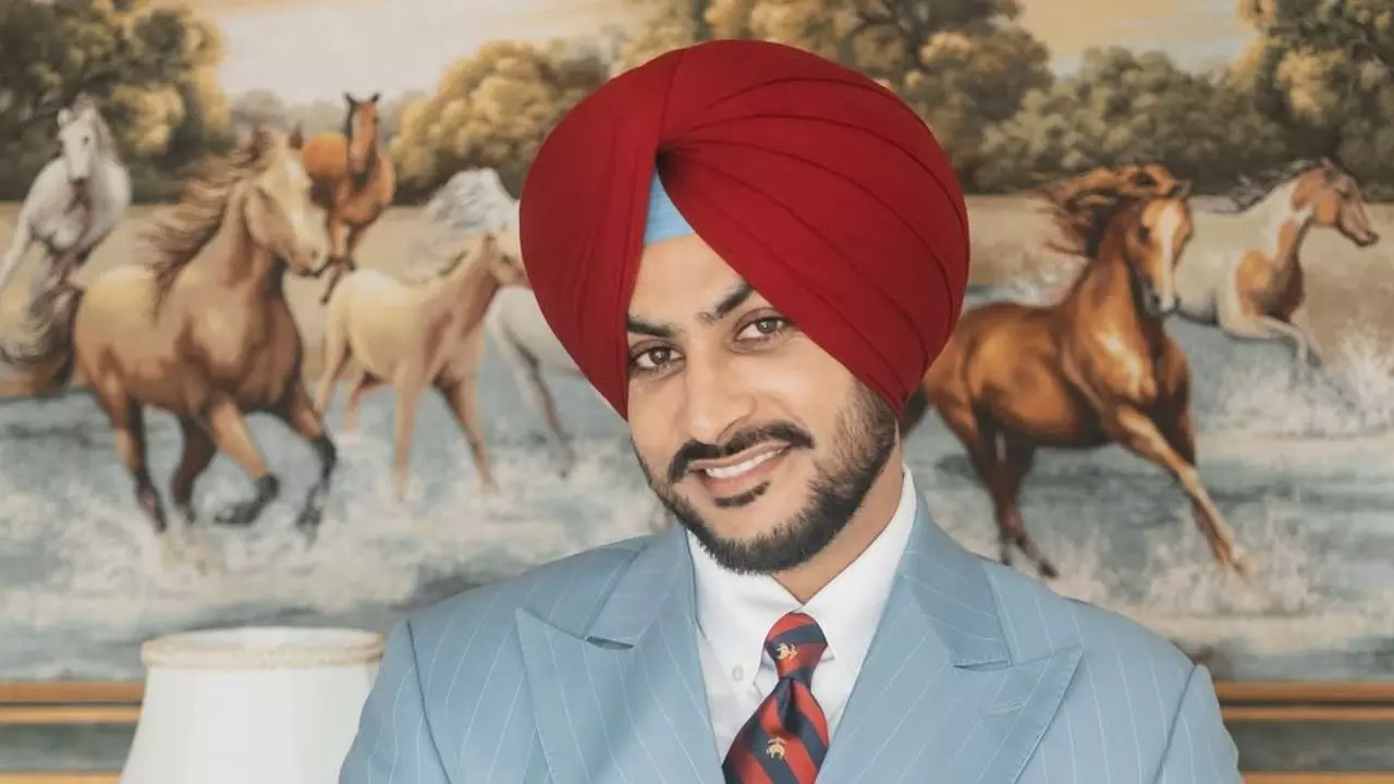 कौन हैं पंजाबी सिंगर Rajvir Jawanda? कभी बनना चाहते थे पुलिस ऑफिसर, लाइमलाइट से दूर रखते हैं पर्सनल लाइफ