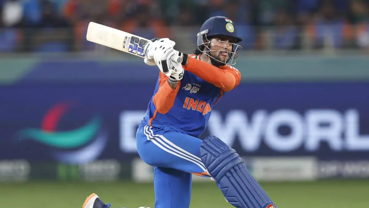 Asia Cup Final 2025: भारत ने पाकिस्तान को 5 विकेट से रौंदा, रिकॉर्ड नौवीं बार जीती ट्रॉफी; तिलक वर्मा की फिफ्टी- पढ़ें IndvsPak की उठापटक में क्या-क्या हुआ