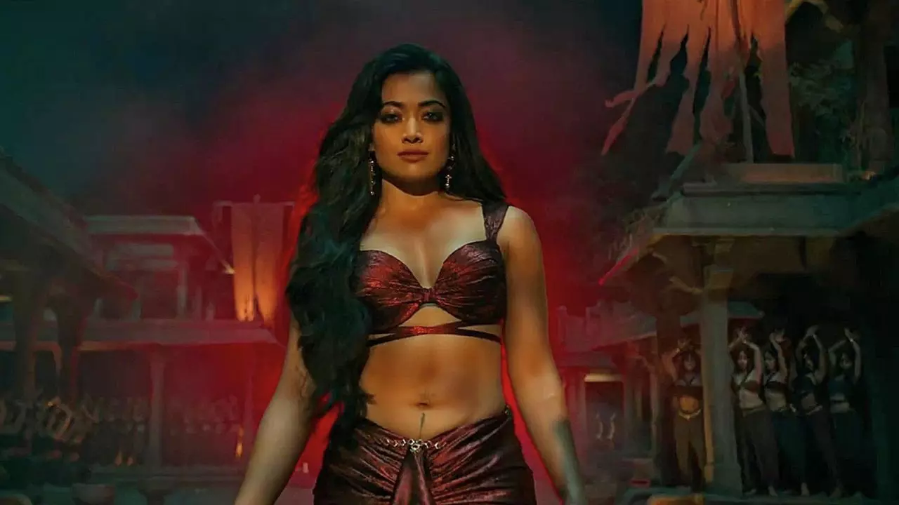 Thamma का पहला गाना Tum Mere Na Huye हुआ रिलीज, आयुष्मान-रश्मिका की सिजलिंग केमिस्ट्री ने जीता दिल