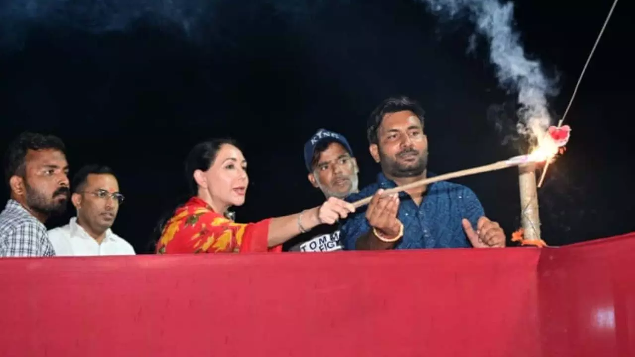 डिप्टी CM दीया कुमारी ने किया रावण दहन, जयपुर के विद्याधर नगर स्टेडियम कार्यक्रम में हुईं शामिल, कहा-यह पर्व अधर्म पर धर्म...