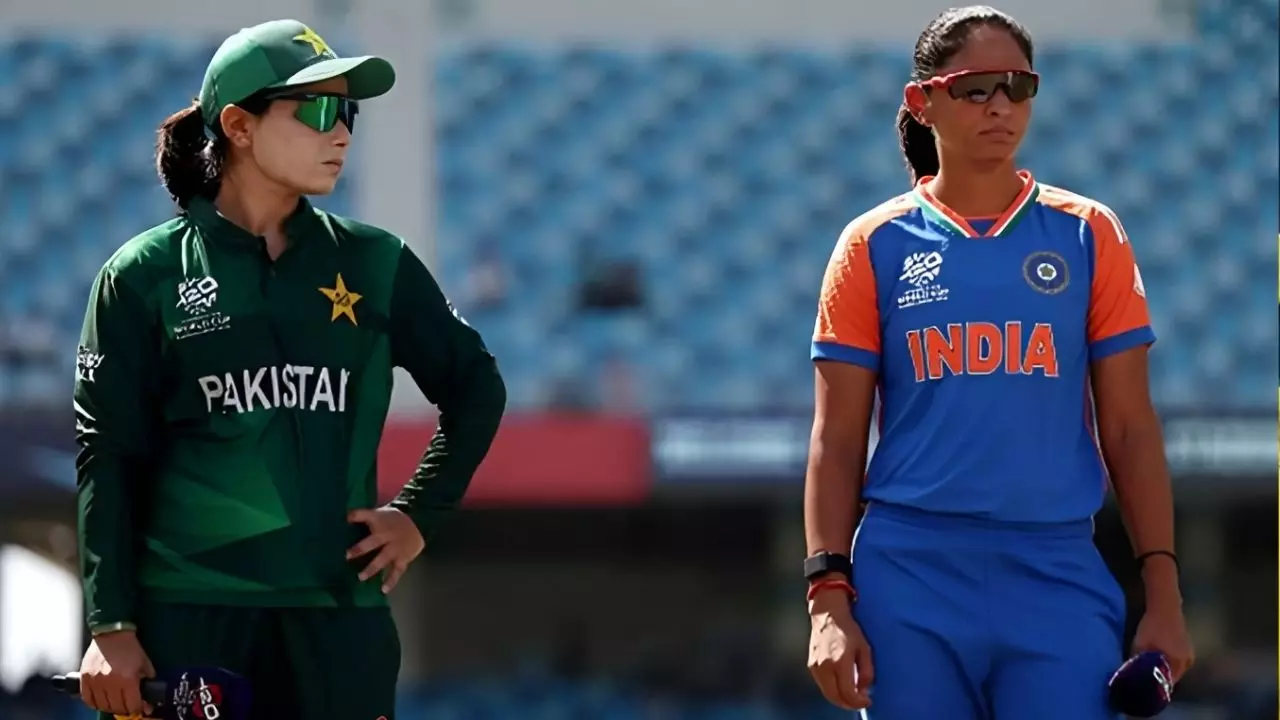 IND-W vs PAK-W: कोलंबो में खेला जाएगा मुकाबला, नो हैंडशेक पर हो सकता है विवाद; जानें पिच रिपोर्ट, मौसम और संभावित XI IND-W vs PAK-W: कोलंबो में खेला जाएगा मुकाबला, नो हैंडशेक पर हो सकता है विवाद; जानें पिच रिपोर्ट, मौसम और संभावित XI