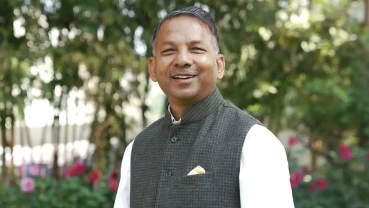 केजरीवाल नहीं जाएंगे राज्यसभा! कौन हैं बिजनेसमैन राजिंदर गुप्ता जिसे आम आदमी पार्टी भेजेगी अपर हाउस? केजरीवाल नहीं जाएंगे राज्यसभा! कौन हैं बिजनेसमैन राजिंदर गुप्ता जिसे आम आदमी पार्टी भेजेगी अपर हाउस?