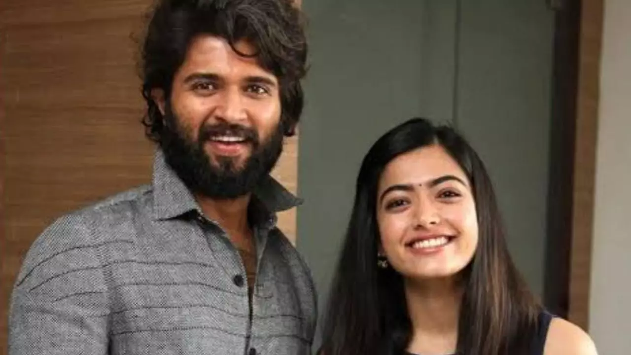 विजय देवरकोंडा से सगाई के बाद Rashmika Mandanna का पहला पोस्ट वायरल, फैंस के फिर उड़े होश