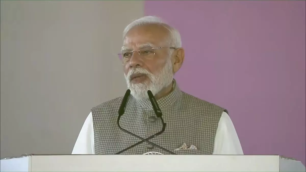 पाकिस्तान पर हमला क्यों नहीं करने दिया गया... 26/11 मुंबई अटैक को लेकर कांग्रेस पर जमकर बरसे PM मोदी, जानें और क्या कहा