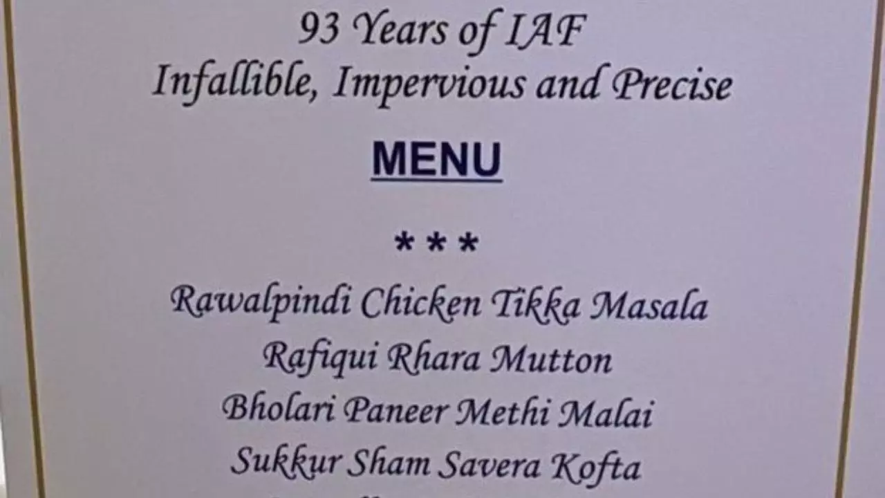 रावलपिंडी चिकन टिक्का मसाला... IAF का मेन्यू देखकर पाकिस्तान को लग जाएगी मिर्ची रावलपिंडी चिकन टिक्का मसाला... IAF का मेन्यू देखकर पाकिस्तान को लग जाएगी मिर्ची