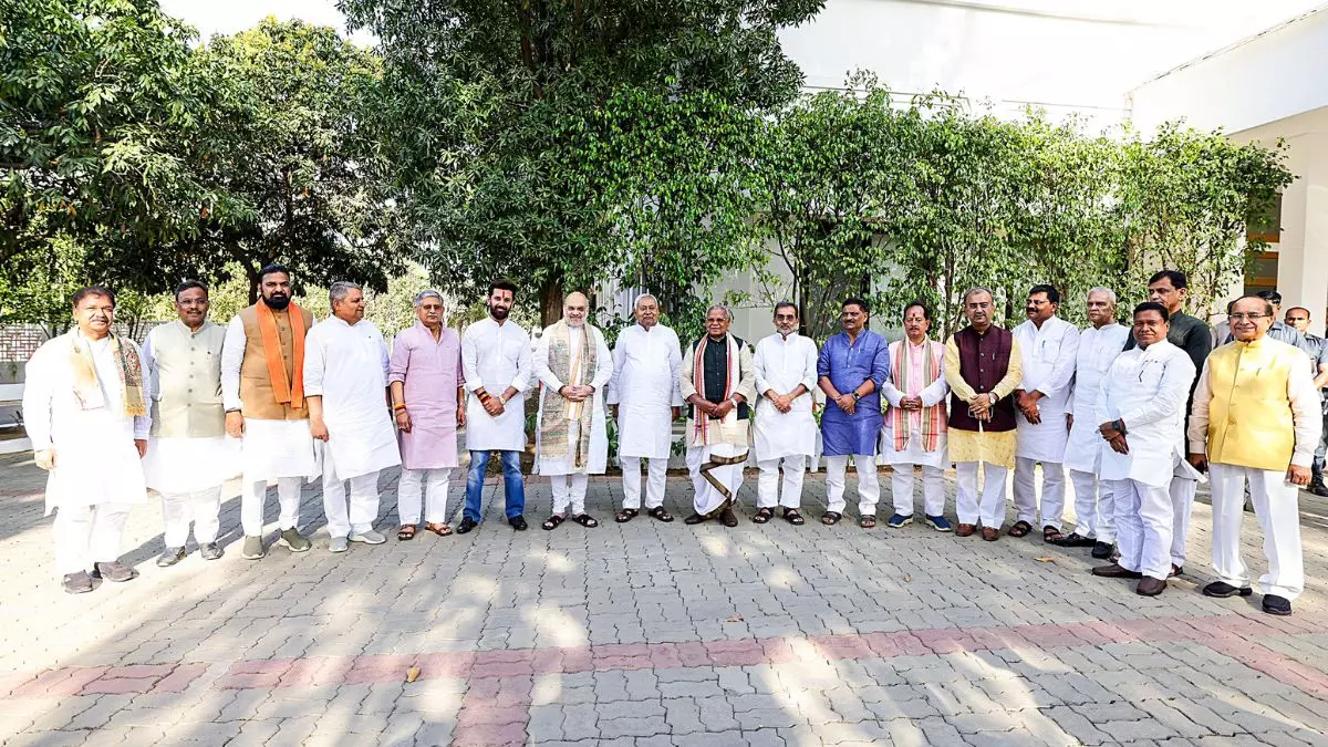 बिहार चुनाव 2025: NDA में सीट बंटवारे पर बनी सहमति! BJP-JDU को 100 से ज्यादा सीटें, LJP-HAM और RLM को कितनी सीट मिली? बिहार चुनाव 2025: NDA में सीट बंटवारे पर बनी सहमति! BJP-JDU को 100 से ज्यादा सीटें, LJP-HAM और RLM को कितनी सीट मिली?