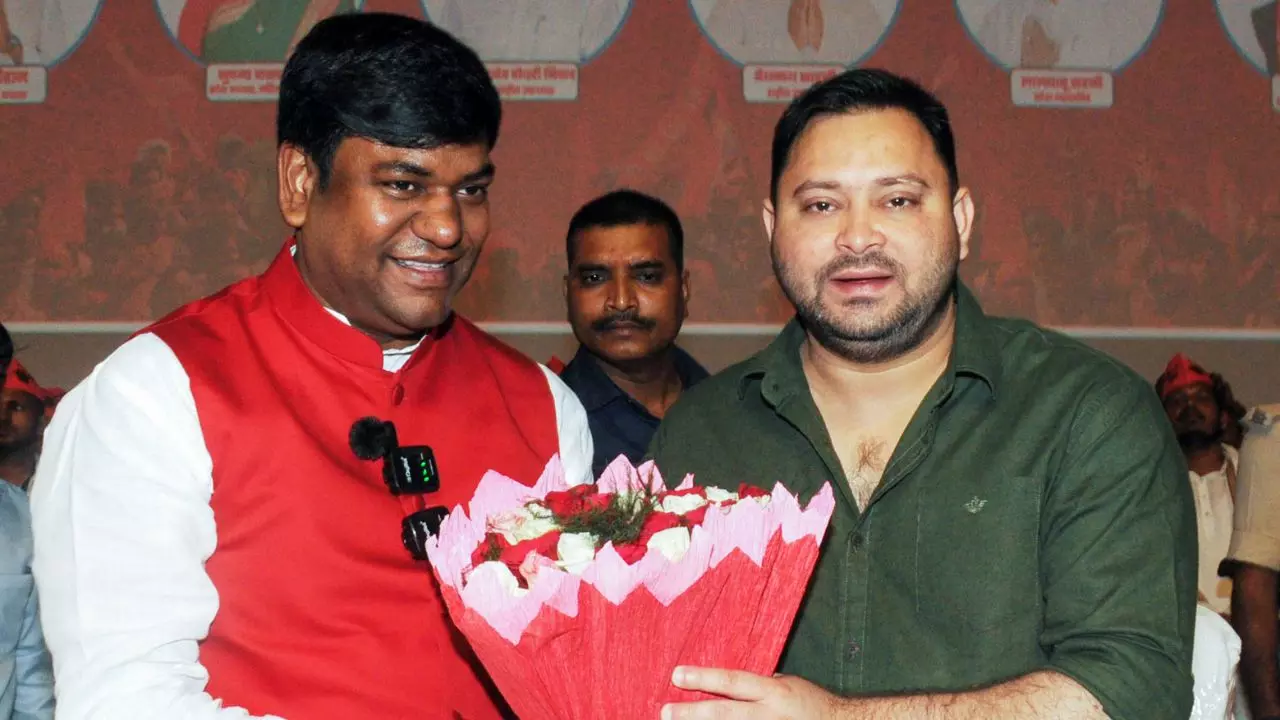 Bihar Chunav 2025: डिप्टी सीएम बनने के चक्कर में न घर के न घाट के रह जाएंगे ‘सन ऑफ मल्लाह’ मुकेश सहनी?