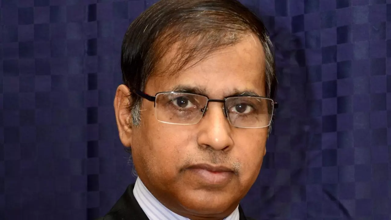 गणित के जादूगर मैथ में हो गए थे फेल, अब जनसुराज के टिकट पर चुनाव मैदान में उतरे मैथमेटिशियन केसी सिन्‍हा