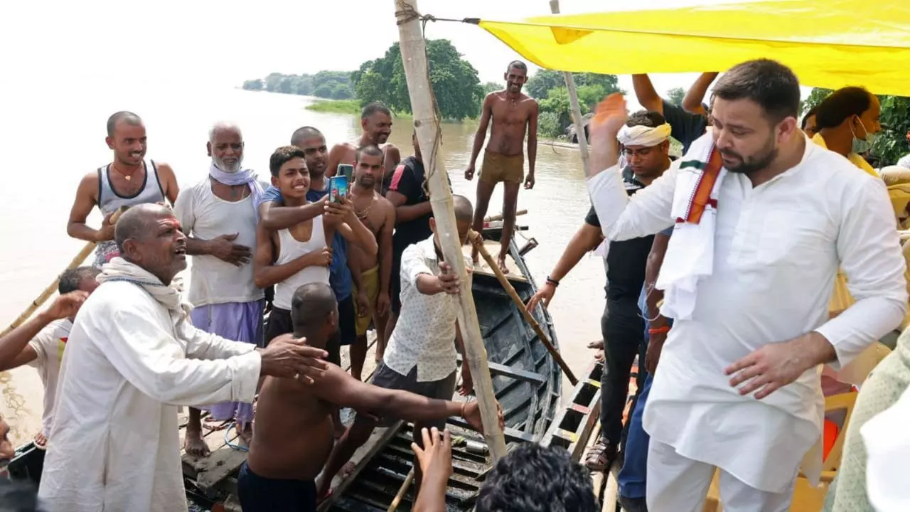 Bihar Assembly Election 2025: तेजस्वी यादव के गढ़ राघोपुर के लोगों को उनके वादों पर नहीं य‍कीन, लेकिन शायद...