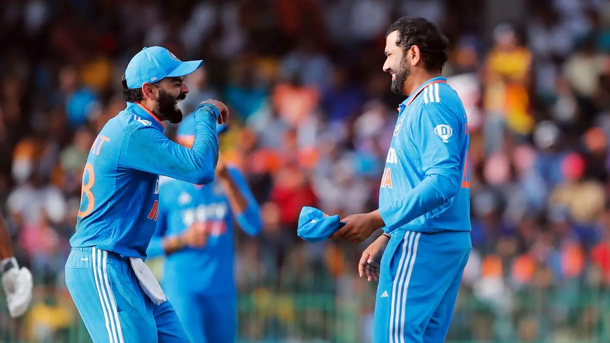 2027 वर्ल्डकप में कोहली-रोहित की जगह पक्की नहीं... Ravi Shastri बोले- अब भूख और फिटनेस ही तय करेगी भविष्य 2027 वर्ल्डकप में कोहली-रोहित की जगह पक्की नहीं... Ravi Shastri बोले- अब भूख और फिटनेस ही तय करेगी भविष्य