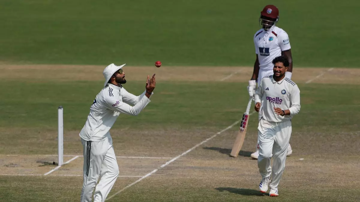 IND Vs WI 2ns Test: फॉलोआन देने के बावजूद बैटिंग करने उतरी टीम इंडिया, आखिरी बार भारत में कब पांच दिन तक चला था मैच? IND Vs WI 2ns Test: फॉलोआन देने के बावजूद बैटिंग करने उतरी टीम इंडिया, आखिरी बार भारत में कब पांच दिन तक चला था मैच?