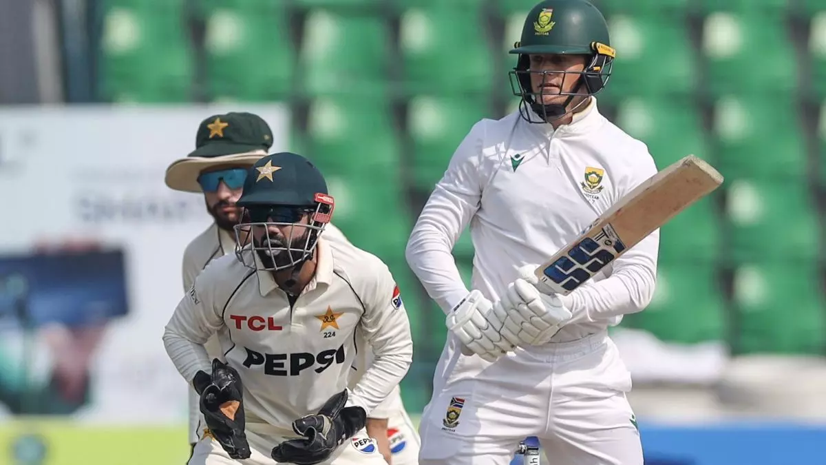 Pakistan ने India को दिया जोर का झटका, South Africa को 93 रनों से हराकर WTC Points table में लगाई लंबी छलांग Pakistan ने India को दिया जोर का झटका, South Africa को 93 रनों से हराकर WTC Points table में लगाई लंबी छलांग