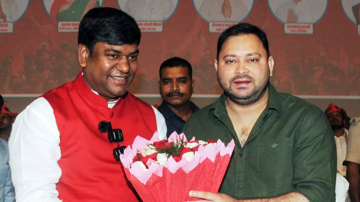 मुकेश सहनी को अब तक एक भी चुनाव में  नहीं मिली जीत, फिर भी चाहिए 24 सीटें...  क्या सन ऑफ मल्लाह की मांगों के आगे झुकेगा महागठबंधन?