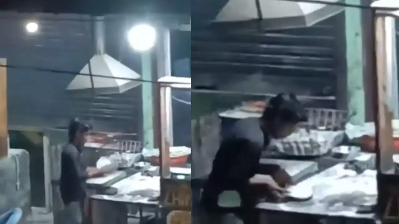 रेस्टोरेंट में तंदूरी रोटी पर थूकता दिखा शख्स, VIDEO वायरल होते ही हिंदू संगठनों ने सड़क पर किया हंगामा, आरोपी पर मुकदमा दर्ज