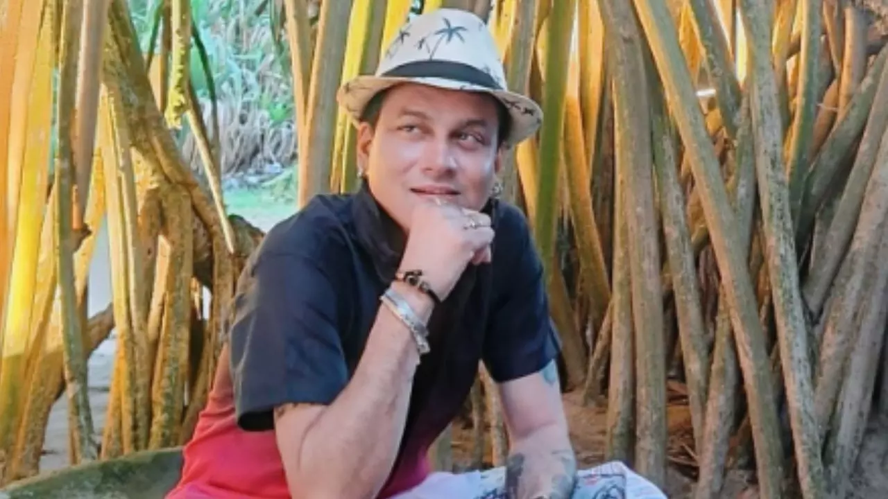 Zubeen Garg की मौत पर शेयर किया भड़काऊ वीडियो, असम पुलिस ने आरोपी को किया गिरफ्तार; क्या बोले सीएम सरमा? Zubeen Garg की मौत पर शेयर किया भड़काऊ वीडियो, असम पुलिस ने आरोपी को किया गिरफ्तार; क्या बोले सीएम सरमा?