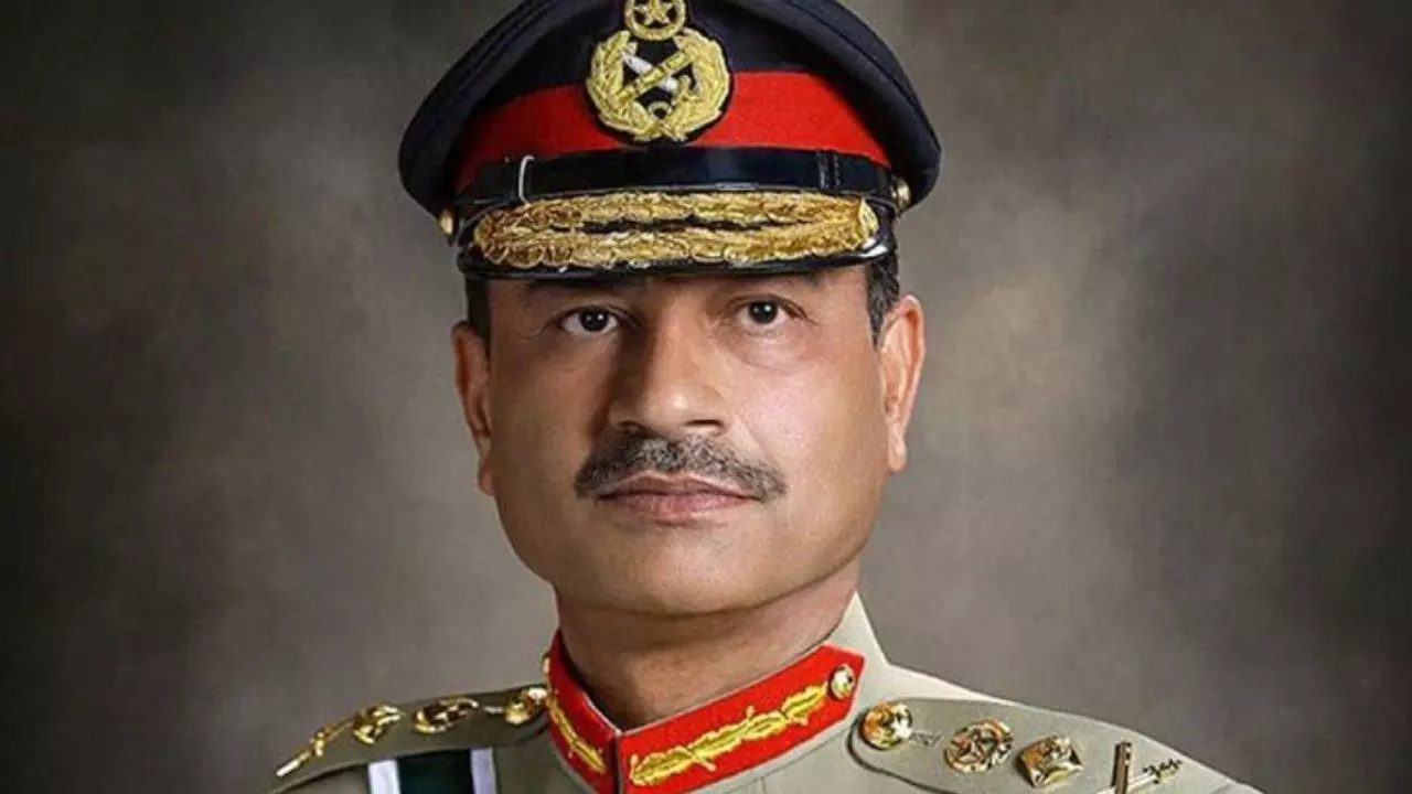 न्यूक्लियर युग में वॉर की कोई गुंजाइश नहीं... मुनीर ने फिर भारत को दी गीदड़भभकी, बोला- सरजमीं का एक इंच भी जाने नहीं देंगे न्यूक्लियर युग में वॉर की कोई गुंजाइश नहीं... मुनीर ने फिर भारत को दी गीदड़भभकी, बोला- सरजमीं का एक इंच भी जाने नहीं देंगे