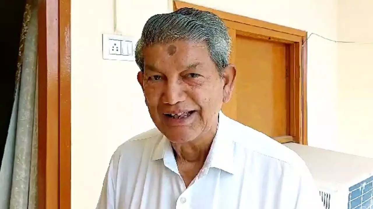 सड़क हादसे में घायल हुए पूर्व मुख्यमंत्री हरीश रावत, CM धामी ने फोन पर जाना हाल, अब कैसी है तबियत? सड़क हादसे में घायल हुए पूर्व मुख्यमंत्री हरीश रावत, CM धामी ने फोन पर जाना हाल, अब कैसी है तबियत?
