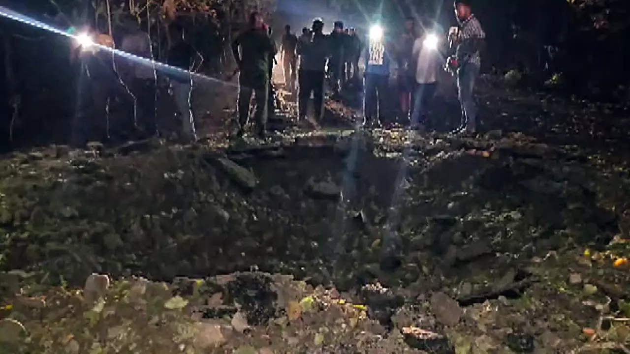 अररिया में STF की बड़ी कार्रवाई, एनकाउंटर में मारा गया तनिष्क शोरूम लूटकांड का मुख्य आरोपी चुनमुन झा