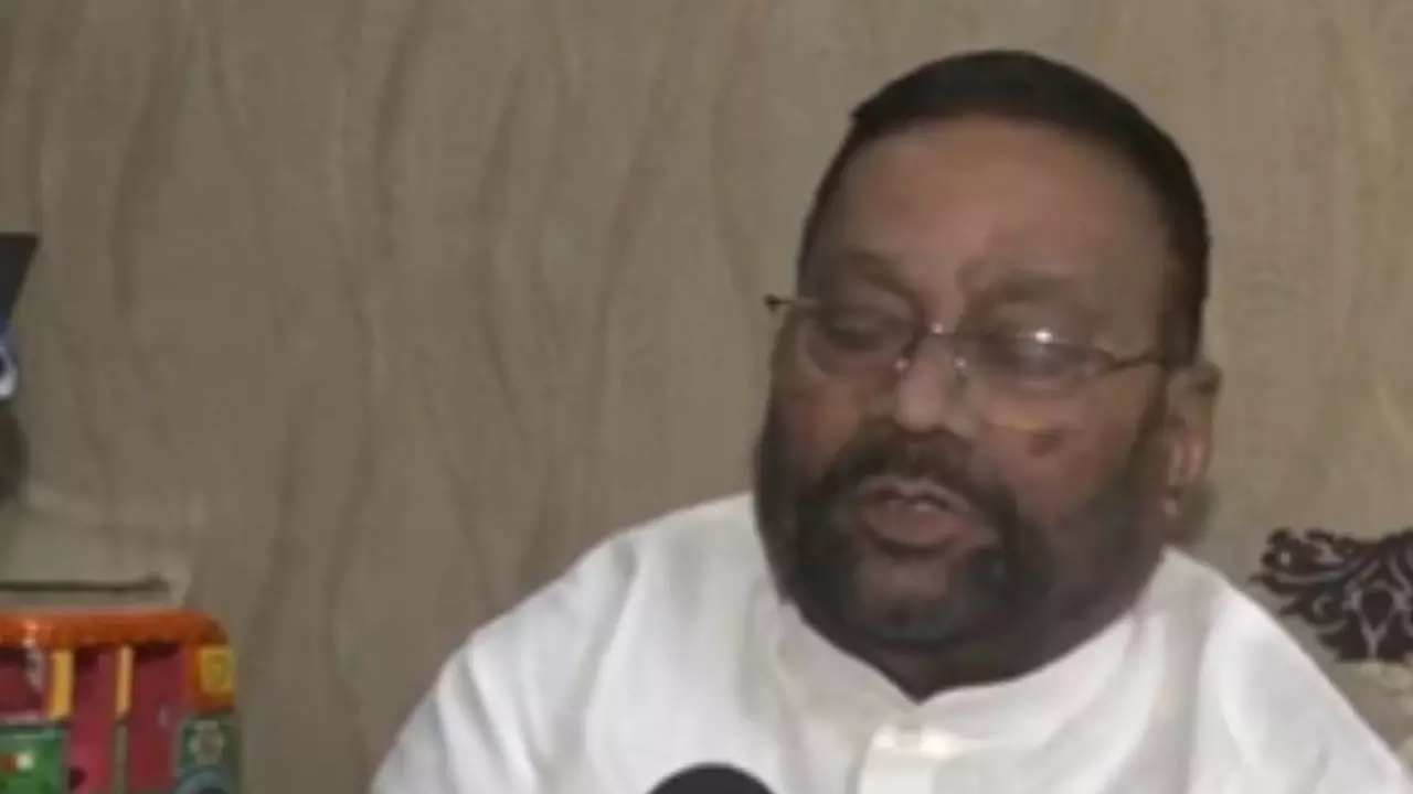 Aaj ki Taaza Khabar Live: अगर मां लक्ष्मी की पूजा से अमीरी आती, तो 80 करोड़ लोग गरीबी में न जी रहे होते; स्वामी प्रसाद मौर्य- पढ़ें 21 अक्टूबर की बड़ी खबरें