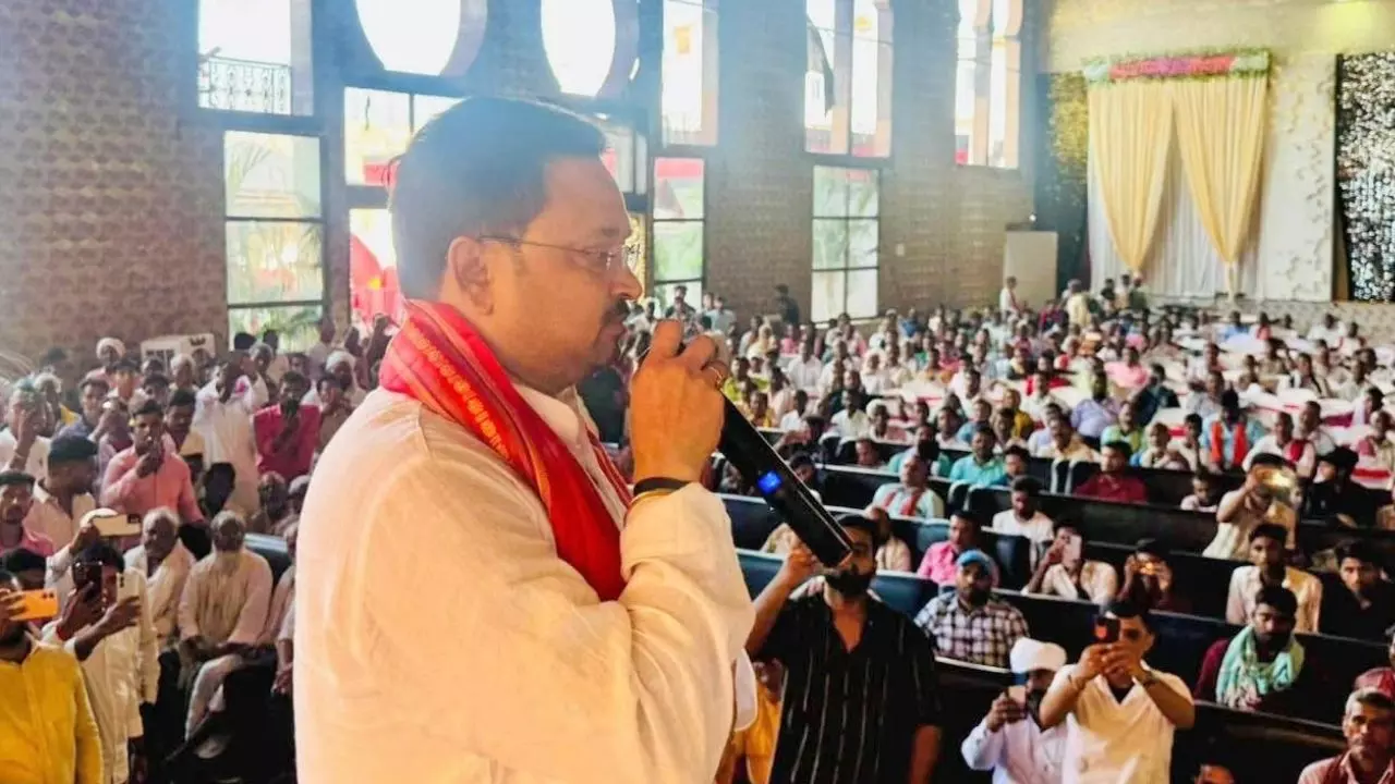 कौन हैं VIP उम्मीदवार रणकौशल प्रताप सिंह जिनके पास है 373 करोड़ की संपत्ति? लौरिया से तीसरी बार आज़मा रहे किस्मत कौन हैं VIP उम्मीदवार रणकौशल प्रताप सिंह जिनके पास है 373 करोड़ की संपत्ति? लौरिया से तीसरी बार आज़मा रहे किस्मत
