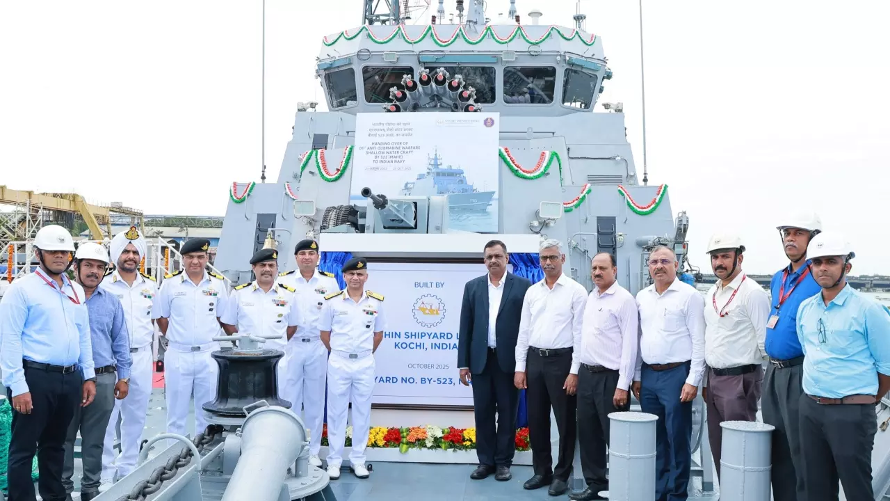 नौसेना को मिला नया रक्षा कवच ‘Mahe’, पलक झपकते पाक-चीन के ठिकाने कर देगा ध्वस्त, बढ़ा रक्षा बजट, जानें खासियत