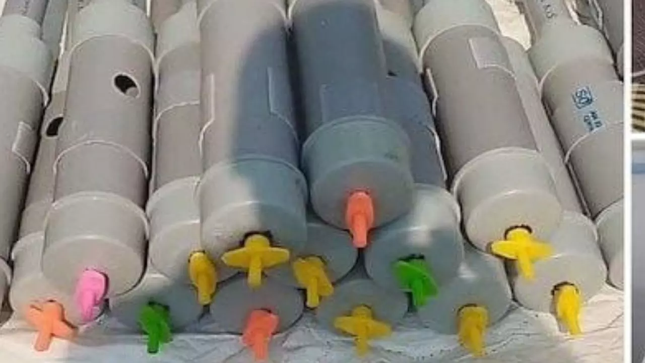 दिवाली के दिन छीन ली गई मासूमों के आंख की रोशनी, MP सरकार ने कैल्सियम कार्बाइड गन पर लगाया बैन; अबतक कितने बच्चे हैं प्रभावित? दिवाली के दिन छीन ली गई मासूमों के आंख की रोशनी, MP सरकार ने कैल्सियम कार्बाइड गन पर लगाया बैन; अबतक कितने बच्चे हैं प्रभावित?