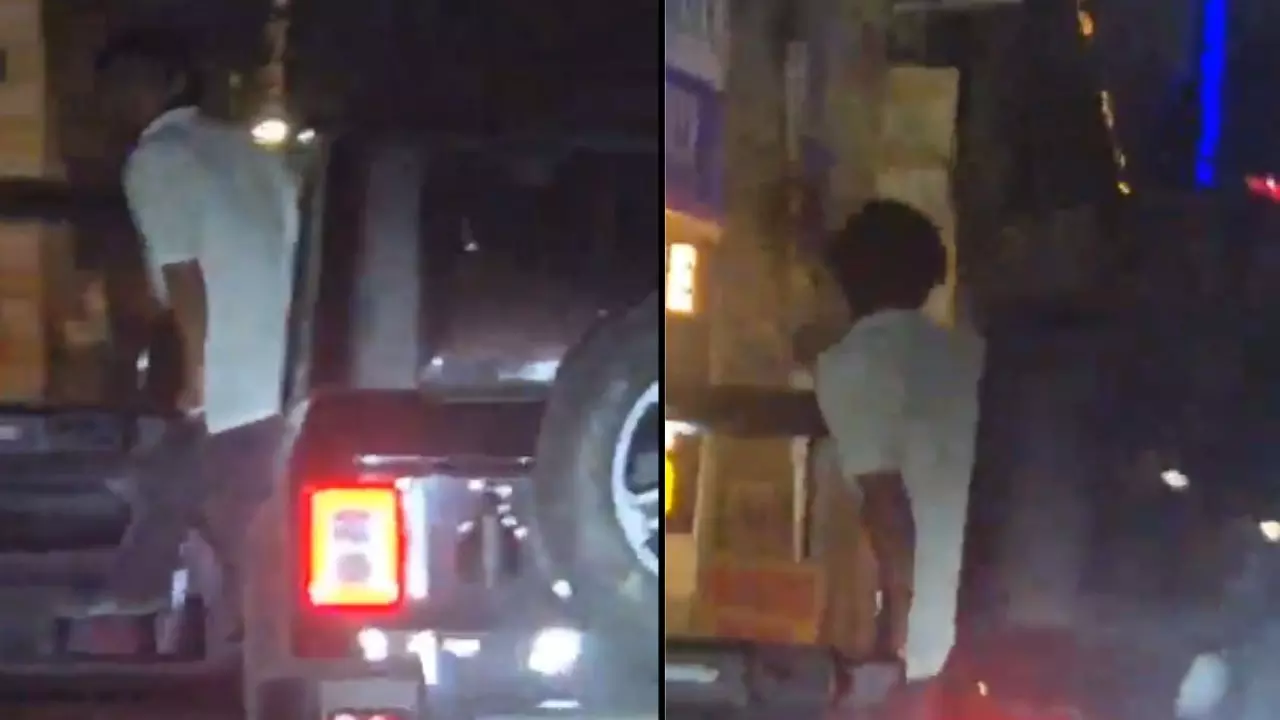 अमीर बाप की बिगड़ी औलाद...  चलती गाड़ी का दरवाजा खोल शख्स ने किया पेशाब, पुलिस ने थार चला रहे युवकों को धर दबोचा