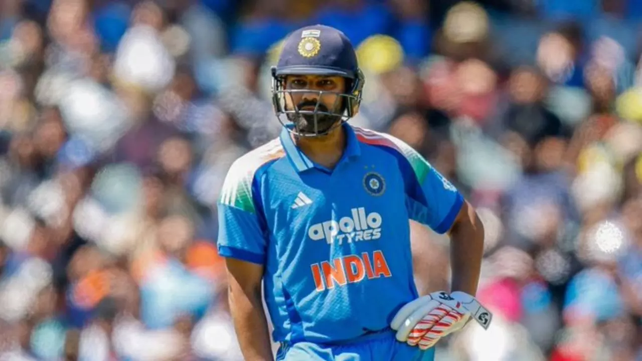 2027 ODI विश्वकप तक चलेगा हिटमैन Rohit Sharma का बल्ला! संन्यास लेने की अटकलों के बीच इस क्रिकेटर ने किया दावा