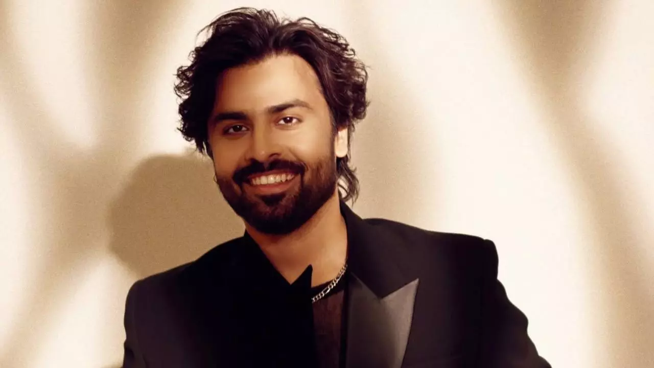 Mirzapur : The Film में धमाका! Panchayat फेम Jitendra निभा सकते हैं बबलू पंडित उर्फ Vikrant Massey का किरदार?