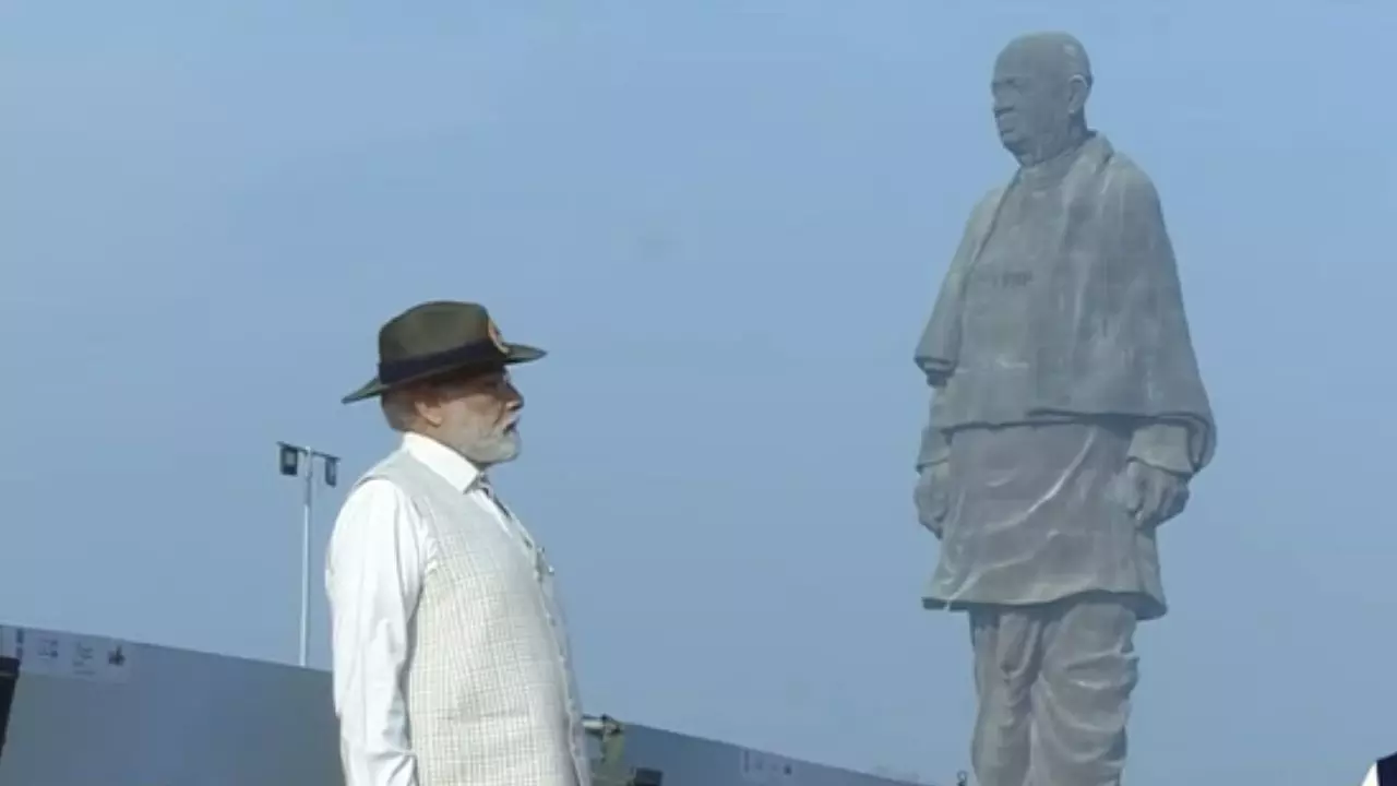 वंदे मातरम के हुए 150 साल, छठ पूजा से लेकर संस्कृति और पर्यावरण तक; पढ़ें पीएम मोदी की ‘मन की बात’ की बड़ी बातें