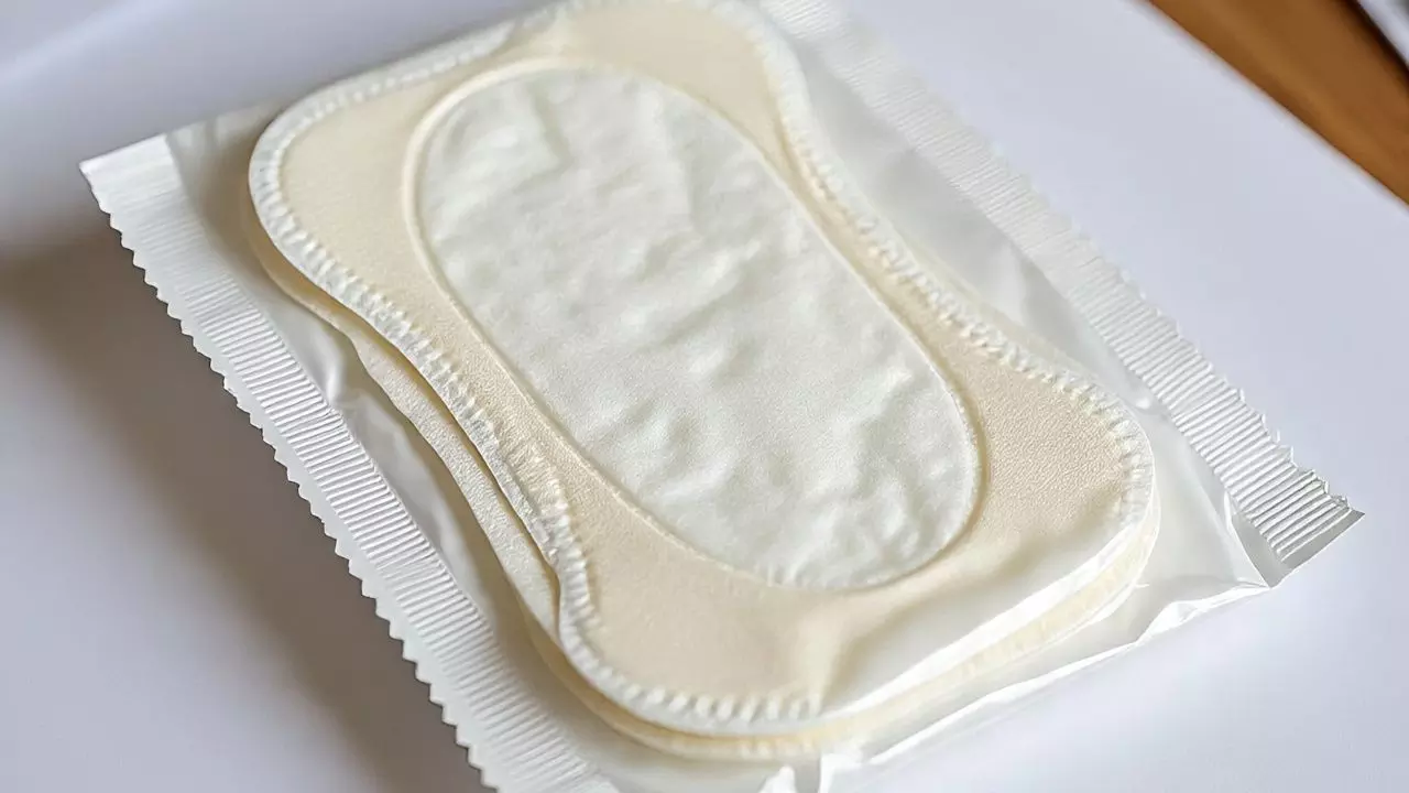 पीरियड्स नहीं बनेगी पढ़ाई में रुकावट, जबलपुर के स्कूलों में लगी मशीन, फ्री में बटन दबाते ही मिलेगा पैड