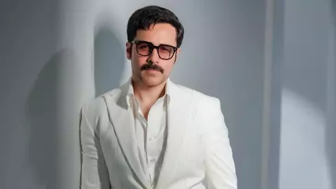 मुस्लिम जरूर देखे... Haq ट्रेलर लॉन्च में Emraan Hashmi की खास अपील, बोले- यह एक न्यूट्रल फिल्म है मुस्लिम जरूर देखे... Haq ट्रेलर लॉन्च में Emraan Hashmi की खास अपील, बोले- यह एक न्यूट्रल फिल्म है